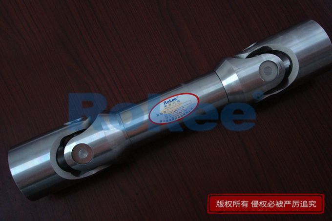 小型精密万向节